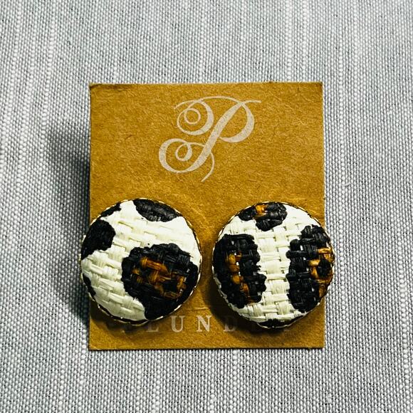 New Plunder “Tiff” Leopard Stud Earrings - Picture 1 of 2